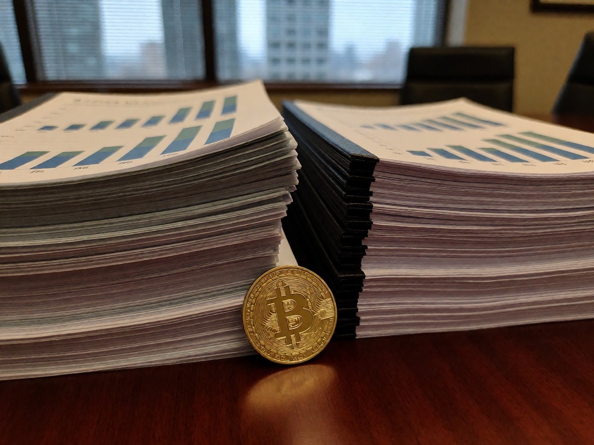 GBTC vs IBIT: fee drag and 2026 net returns