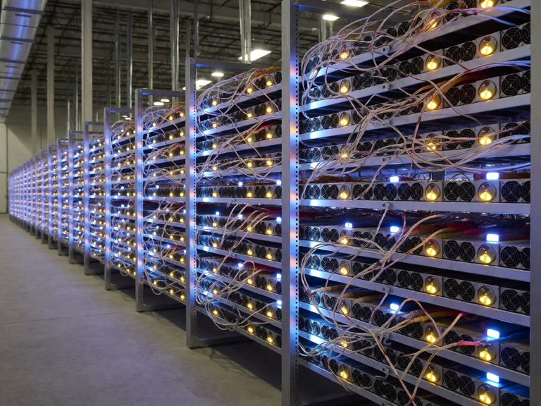 CleanSpark and Marathon survive the halving volatility