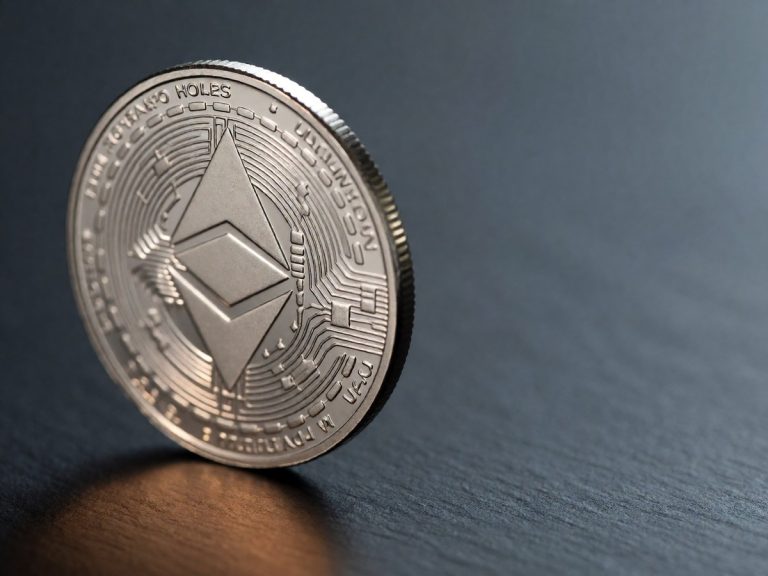 Ethereum price trends: ETF liquidity shifts and resistance levels